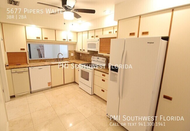 Building Photo - 5677 Pipers Waite