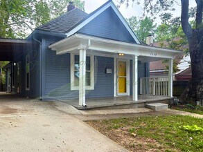 Building Photo - MODERN UPDATES!!!