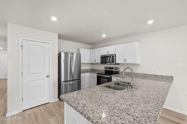 Building Photo - 5545 Lexa Ln