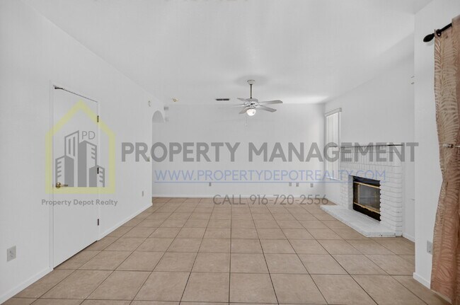 Building Photo - Charming 3-Bedroom Home with 2 Baths
