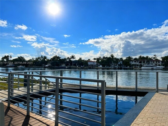 Building Photo - 6620 Indian Creek Dr