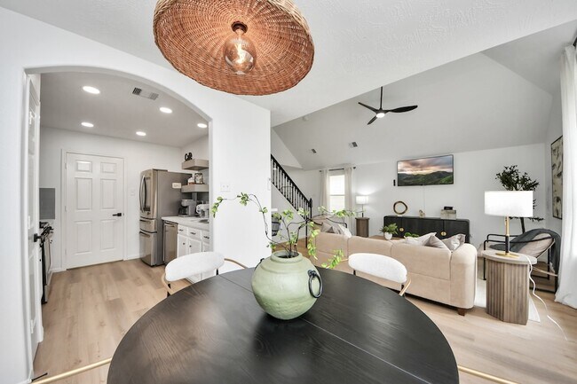 Building Photo - 8919 Windfern Trace Dr