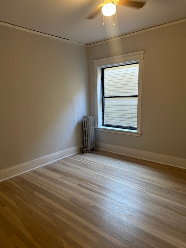 Building Photo - 4425 N Paulina St