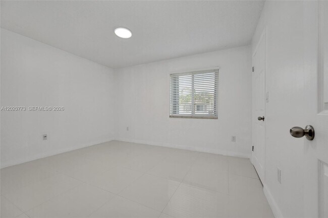 Building Photo - 6720 NW 174th Terrace