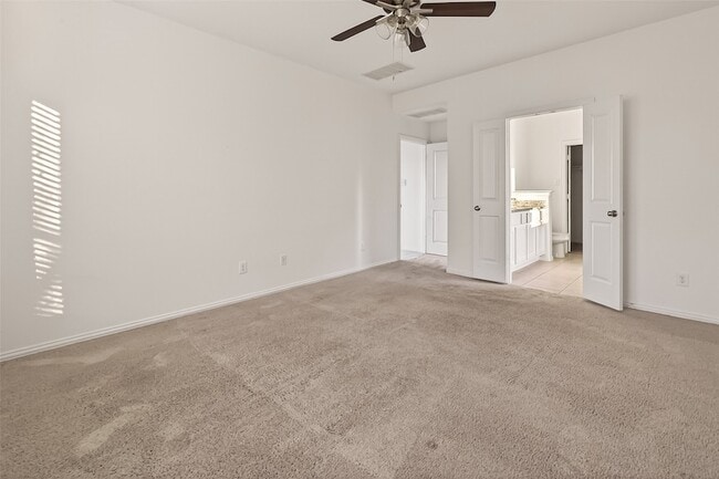 Building Photo - 12102 City Trek Ln