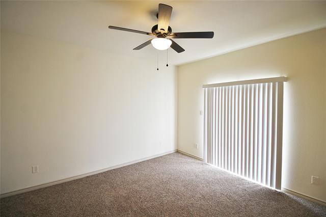 Building Photo - 112 Bridle Ct