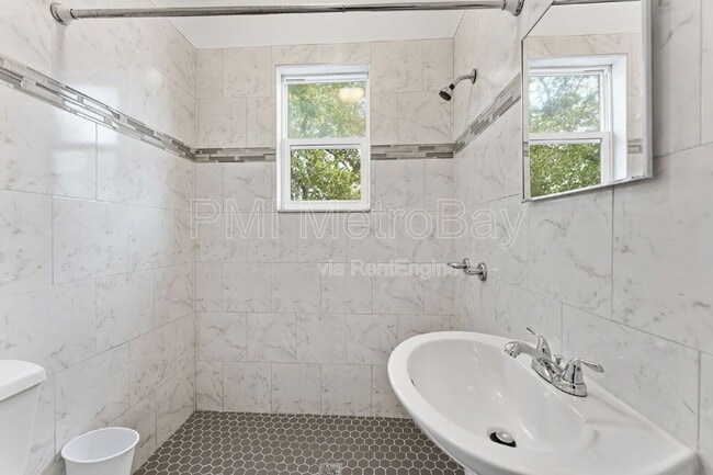 Building Photo - 2914 N 10th St