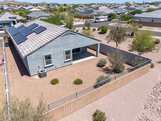 Building Photo - 1075 W Avalon Canyon Dr