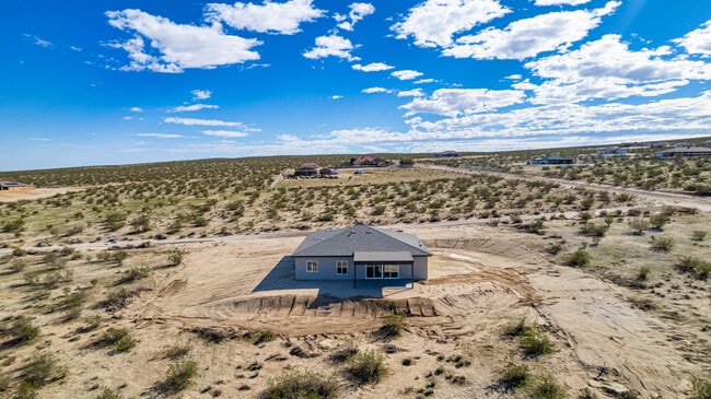 Building Photo - 10801 Glen Rd