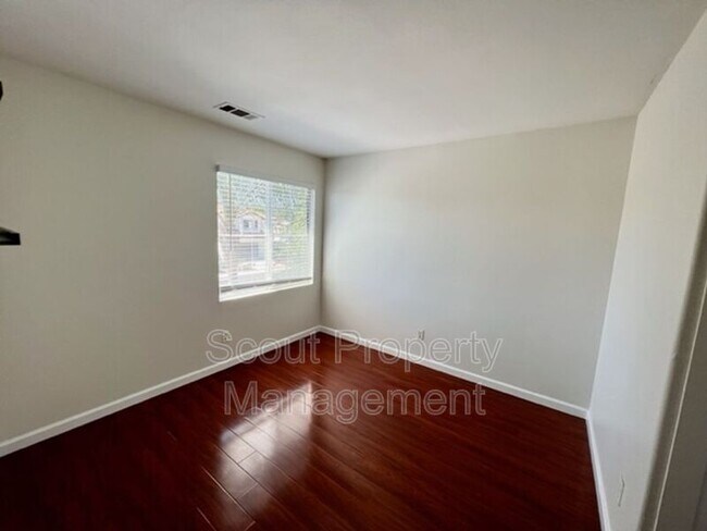 Building Photo - 43180 Bassano Dr