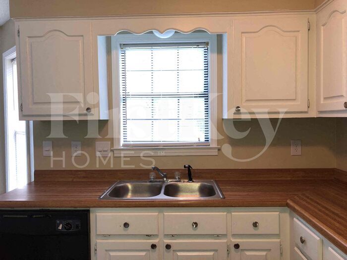 Building Photo - 3758 Rippling Creek Ln