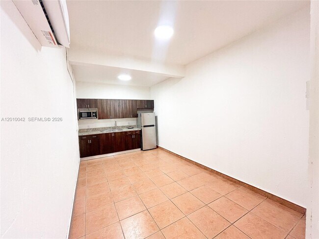 Building Photo - 7532 NW 176th St