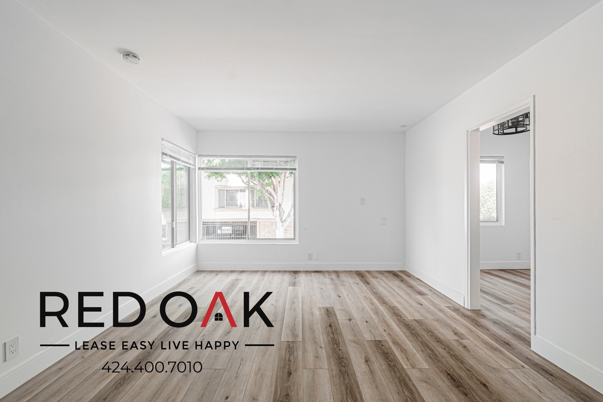 Building Photo - 8514 Sherwood Dr