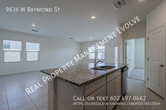 Building Photo - COME TOUR TODAY!