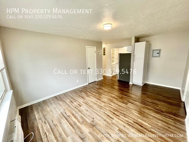 Building Photo - 21955 Miles Rd