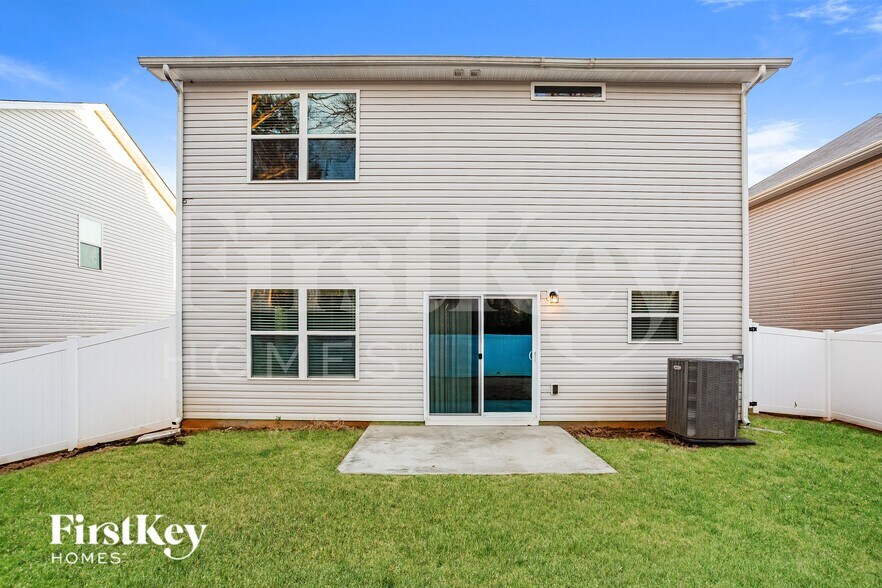 Building Photo - 9522 Hamel St