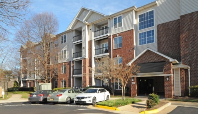 outside view of building - 1591 Spring Gate Dr