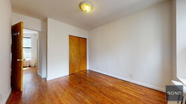 Building Photo - 411 E 70th St