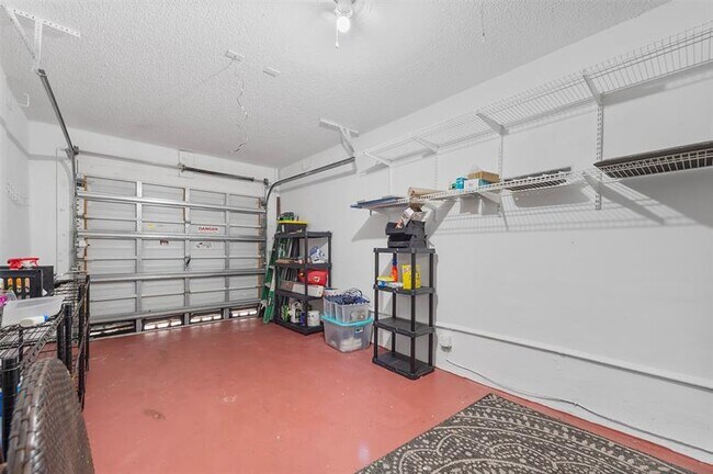 Building Photo - 11424 SW 17th Ct