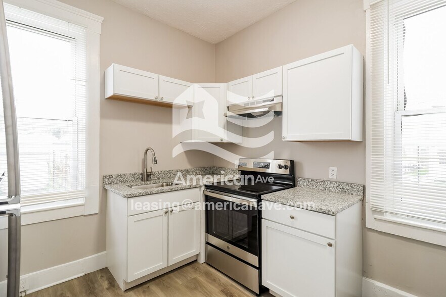 Building Photo - 836 Liberty St