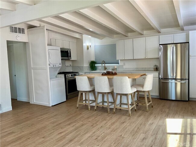 Building Photo - 73165 Tumbleweed Ln