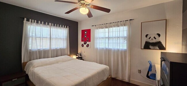 Building Photo - 2115 Alvarado Ln