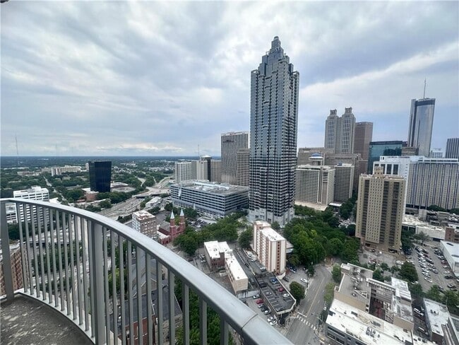 Building Photo - 400 W Peachtree St NW