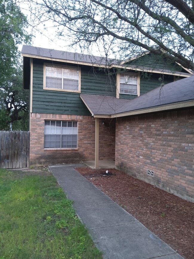 Building Photo - 5604 Rose Dawn