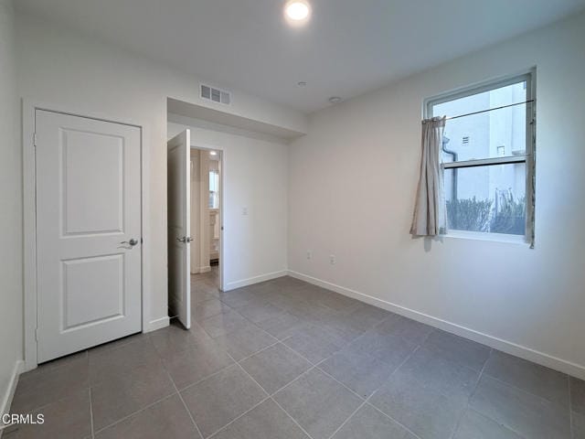 Building Photo - 1568 E Thompson Blvd