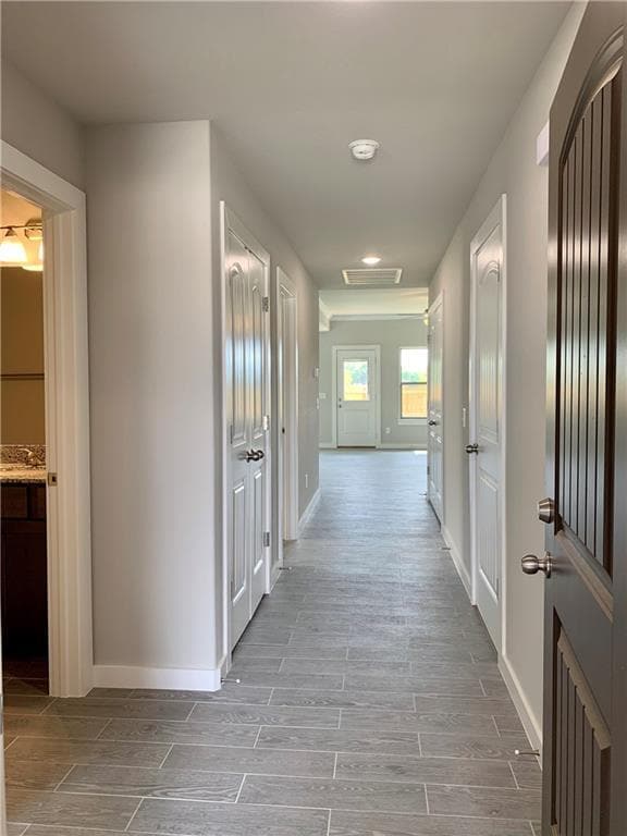 Building Photo - 443 Rama St