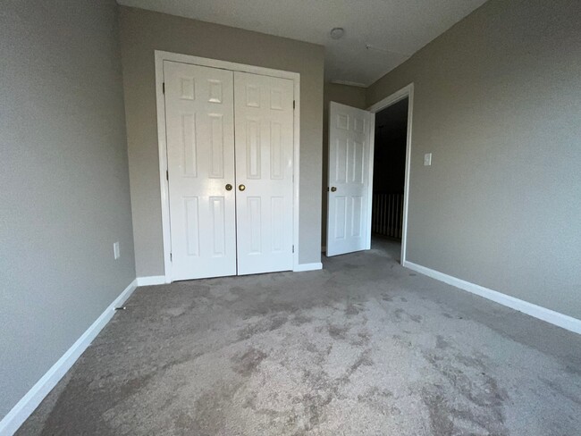 3rd bed - 15094 Ardmore Loop