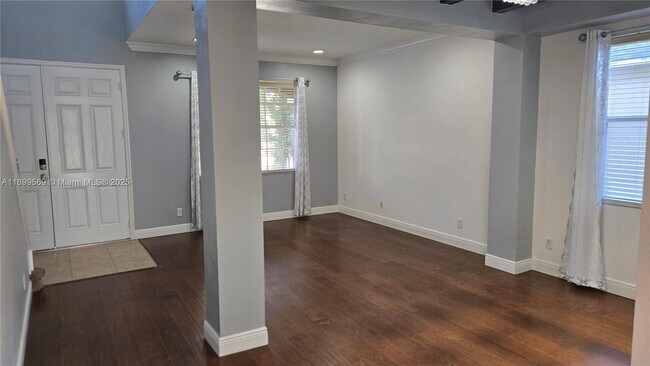 Building Photo - 30544 Latourette Dr