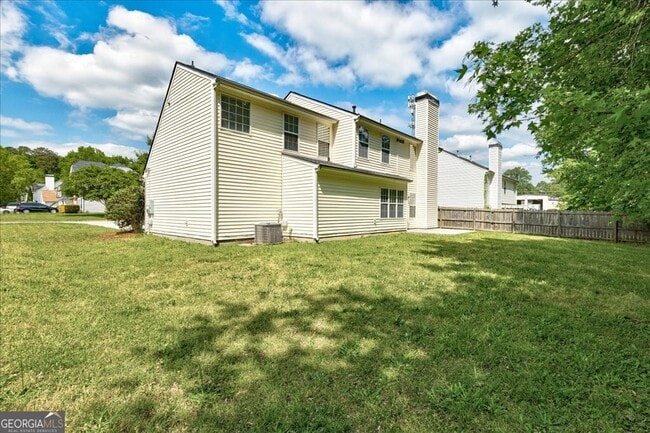 Building Photo - 1475 Trafalgar Way
