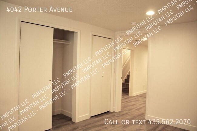Building Photo - 4042 Porter Ave