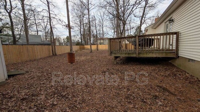 Building Photo - 12 Cottontree Ct