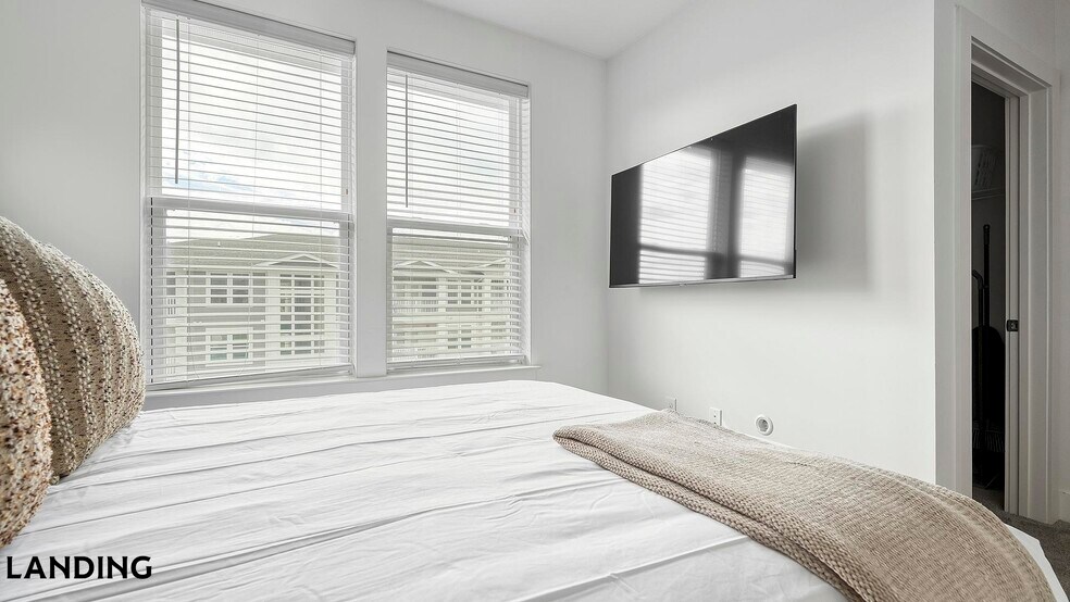 Building Photo - 5209 Craftsman Dr