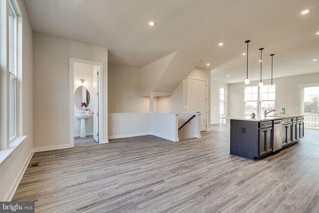 Building Photo - 1759 Autumn Maple Leaf Dr