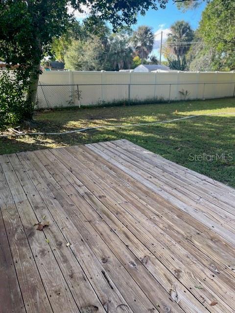 Building Photo - 2501 Sheridan Rd