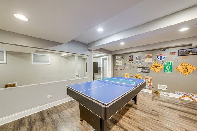 Building Photo - 3423 Goldfinch Dr