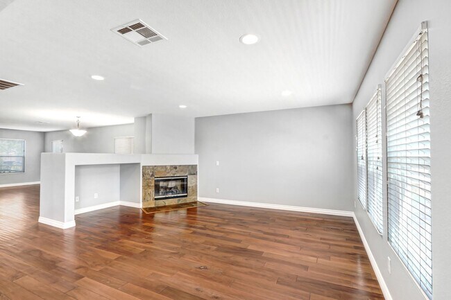 Building Photo - 11495 Chesterton Dr