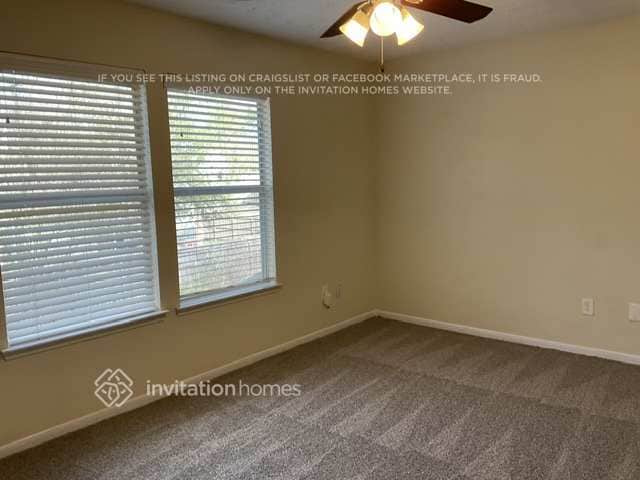 Building Photo - 14423 Sun Harbor Dr