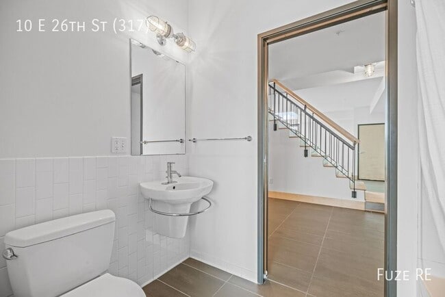 Building Photo - 10 E 26th St