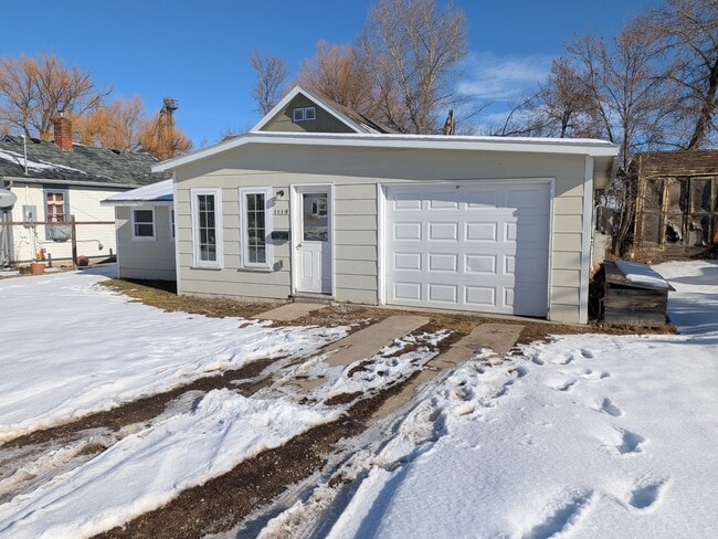 Building Photo - 1119 3rd Ave S