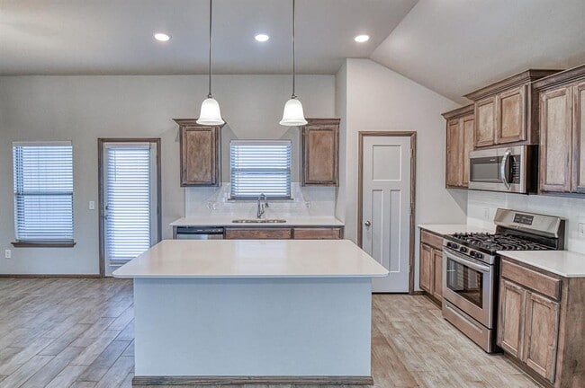 Building Photo - 432 Pergola St