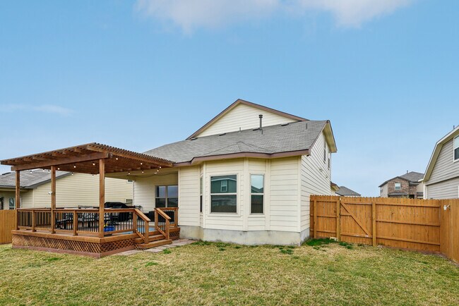 Building Photo - 513 Chelson Hunt