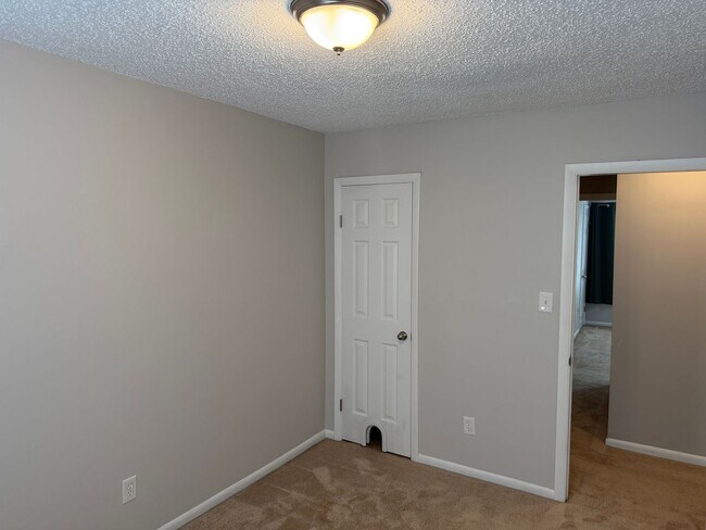 Building Photo - 775 Hecate Dr