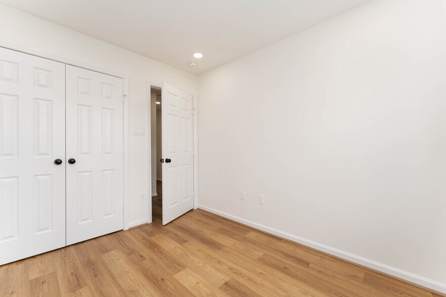 Building Photo - 9915 Porto Rico Rd