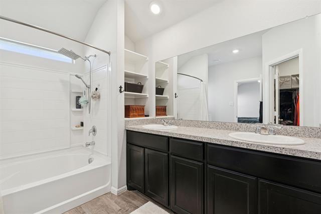 Building Photo - 421 Houndstooth Dr