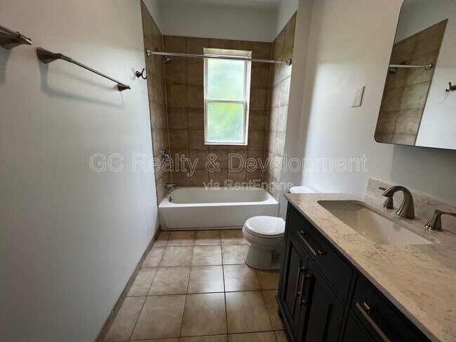 Building Photo - 2144 W Estes Ave