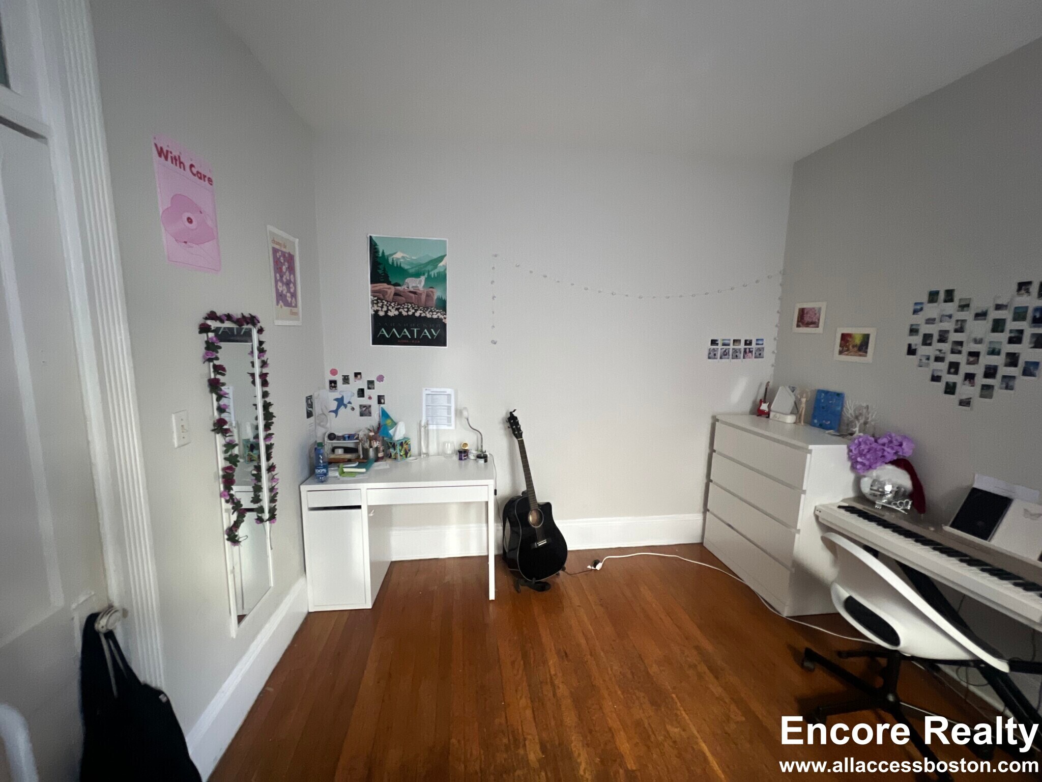 Building Photo - 38 Hemenway St